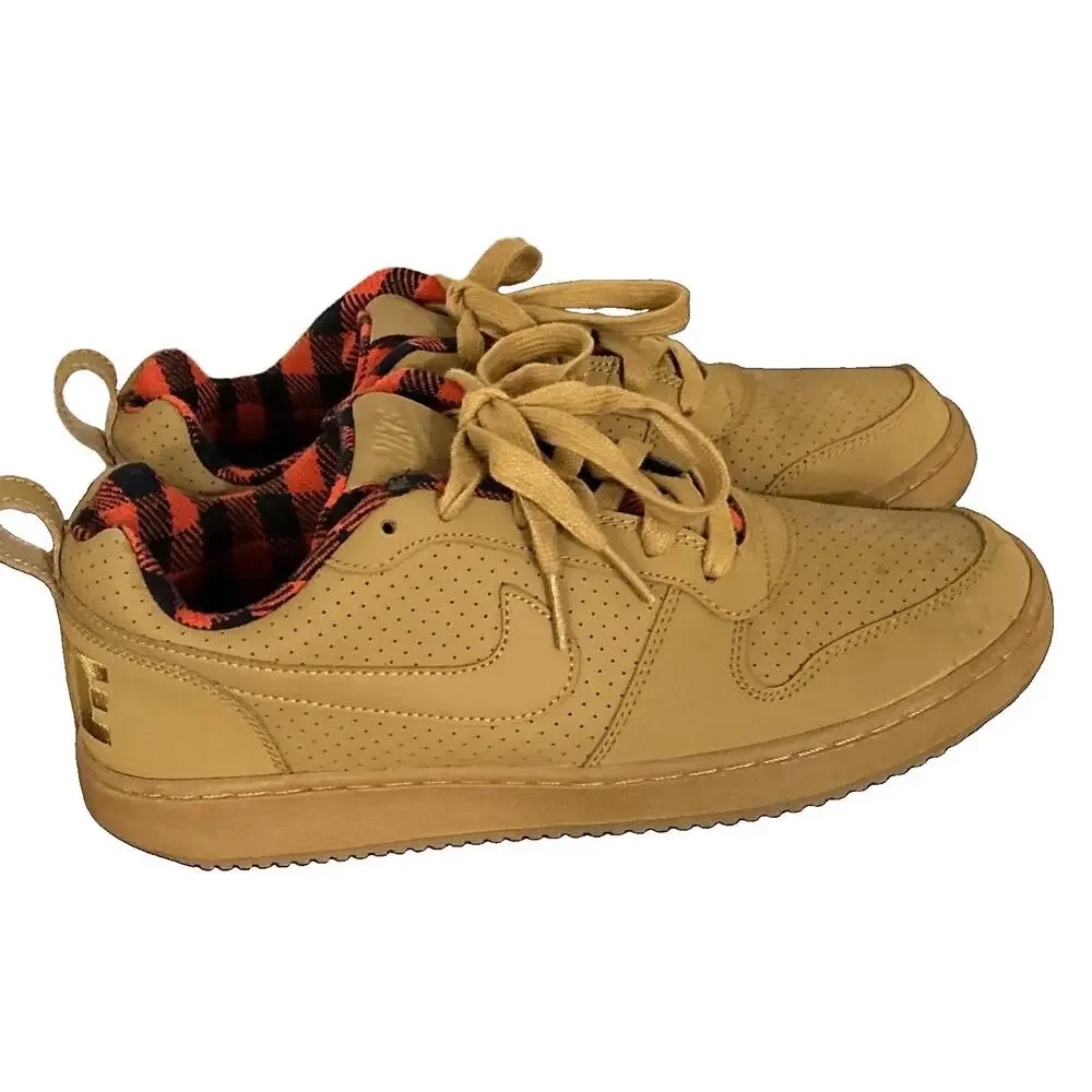 Nike Court Borough Premium Sneakers Wheat Low Top Red Black Plaid Mens Sz 8 EUC!